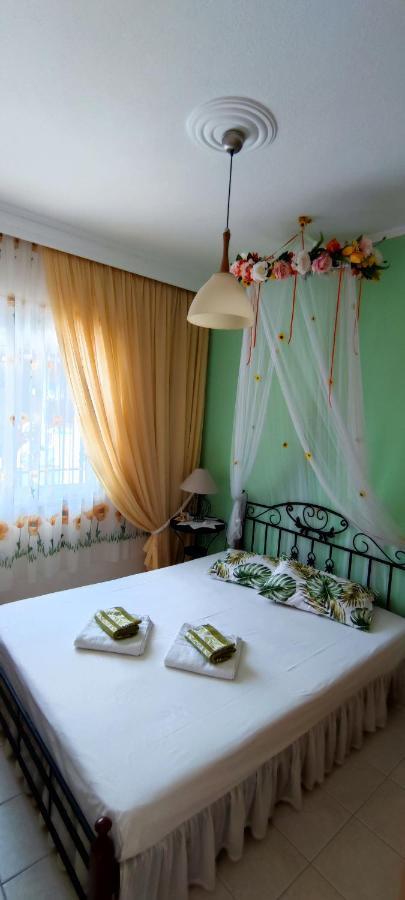 Sunflower Apartment Nea Peramos (Macedonia) Exterior foto